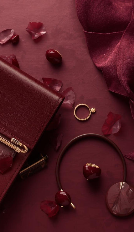 Minimal and premium embroidered designs. Modern silhouettes, clean details, and high-quality fabrics crafted into a timeless embroidery collection.