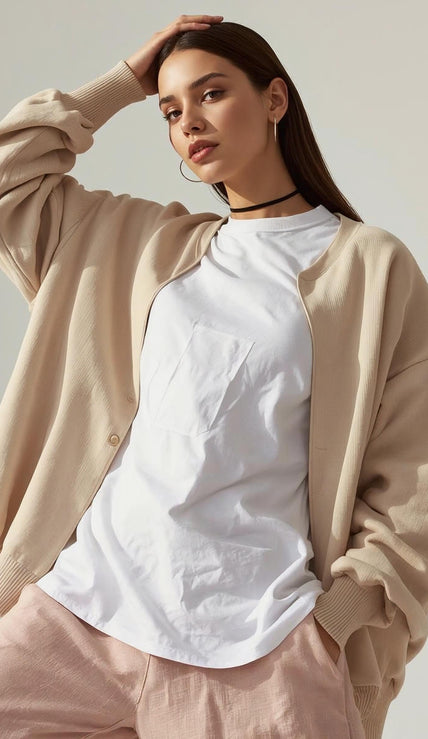 Discover women’s oversized streetwear essentials. Hoodies, tees, and loose silhouettes with modern minimal style and premium fabrics.