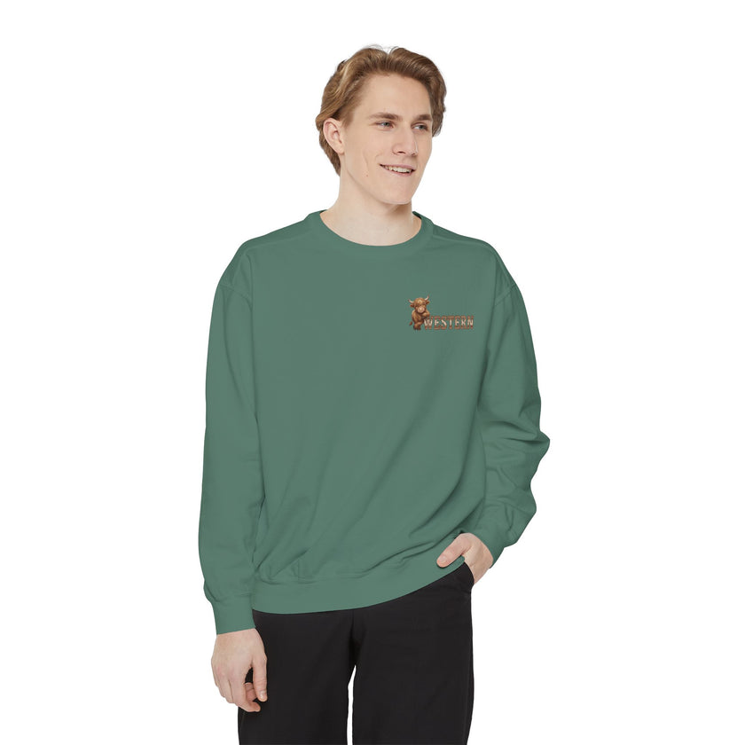 Western Highland Cow Graphic Sweatshirt – Rustic Casual Pullover
