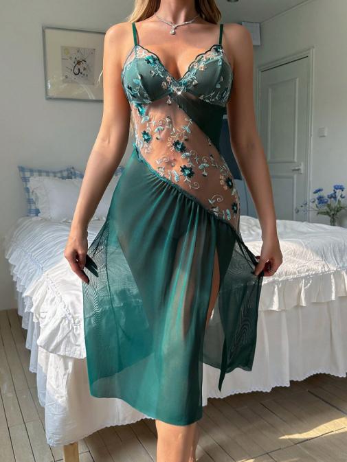 Nameria Cut Out V Neck Sleeveless Nightgown Long Skirt