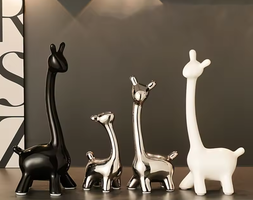 Modern Ceramic Giraffe Statue Set Minimal Shelf and Table Decor