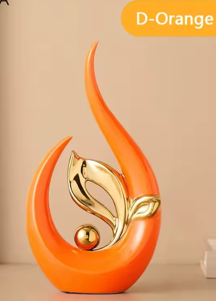 Ceramic Statue Nordic Creative Light Luxury Living Room Decoration Sculptures and Figurines Office Desk Accessories Room Decor