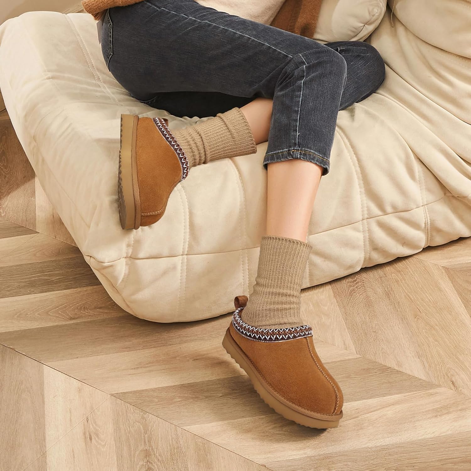 Women'S Fuzzy House Slippers Genuine Suede Fluffy Winter Slipper Cozy Furry Warm Shoes Indoor/Outdoor