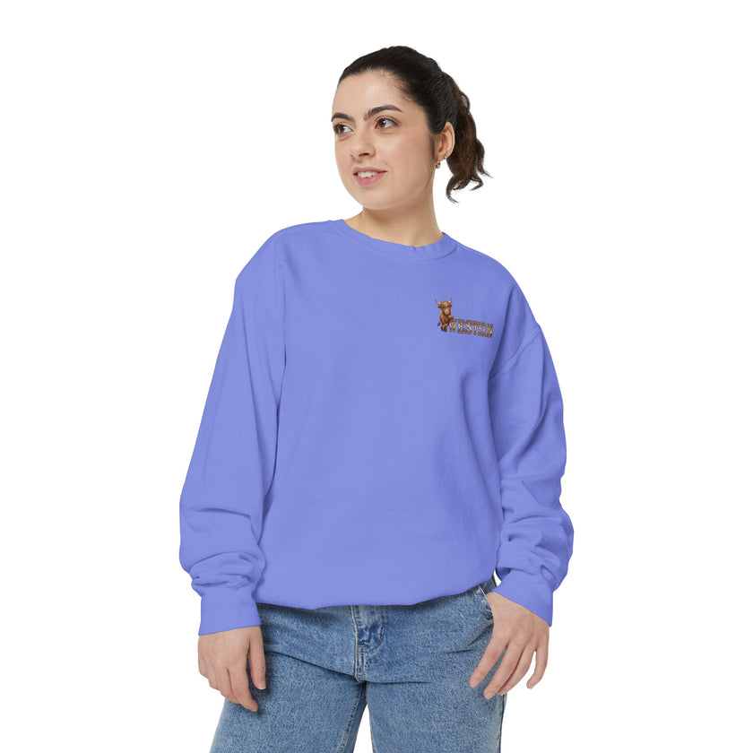 Western Highland Cow Graphic Sweatshirt – Rustic Casual Pullover