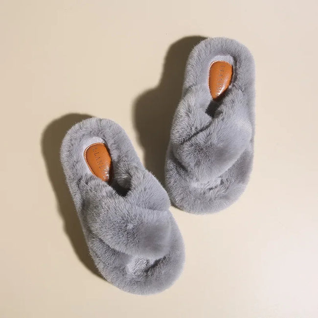 Women’s Plush Platform Indoor Slippers – Soft Furry Winter Comfort Shoes